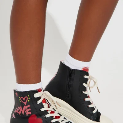 11-19-24_S6_39_WENDY02Y_Black_P_AZ_AA_13-58-46_71397_SG Mini Wendy High Top Sneaker