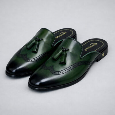 Richwanaz Gradient Tassel Brogue Half Shoe Green–Black-1080x1440 Richwanaz Gradient Tassel Brogue Half Shoe | Green & Black