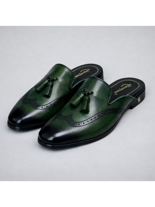 Richwanaz Gradient Tassel Brogue Half Shoe | Green & Black